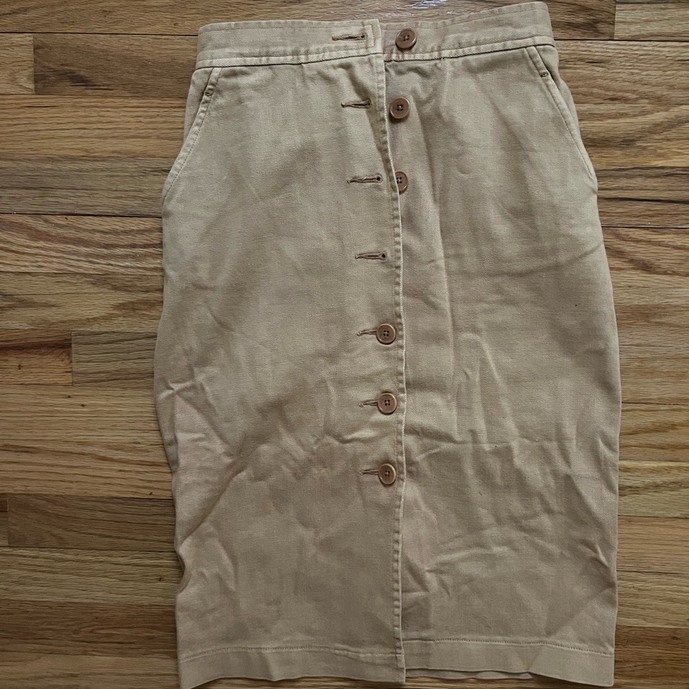 Aritzia Wilfred Tan Button-Front Skirt